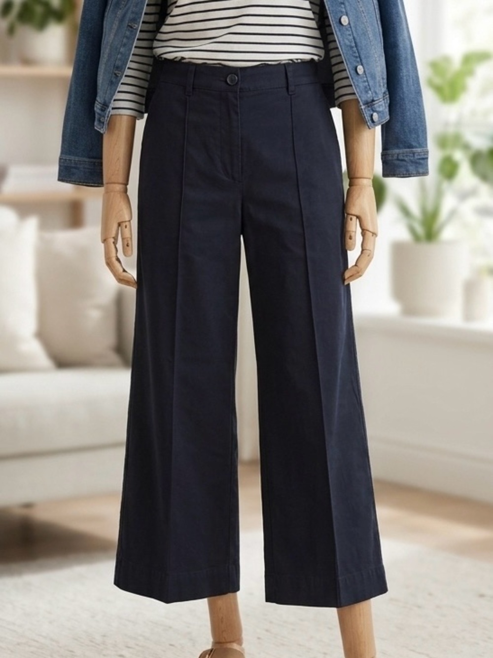 Lauren Ralph Lauren Black Front-Seam Wide-Leg Cropped Pants - Size 10